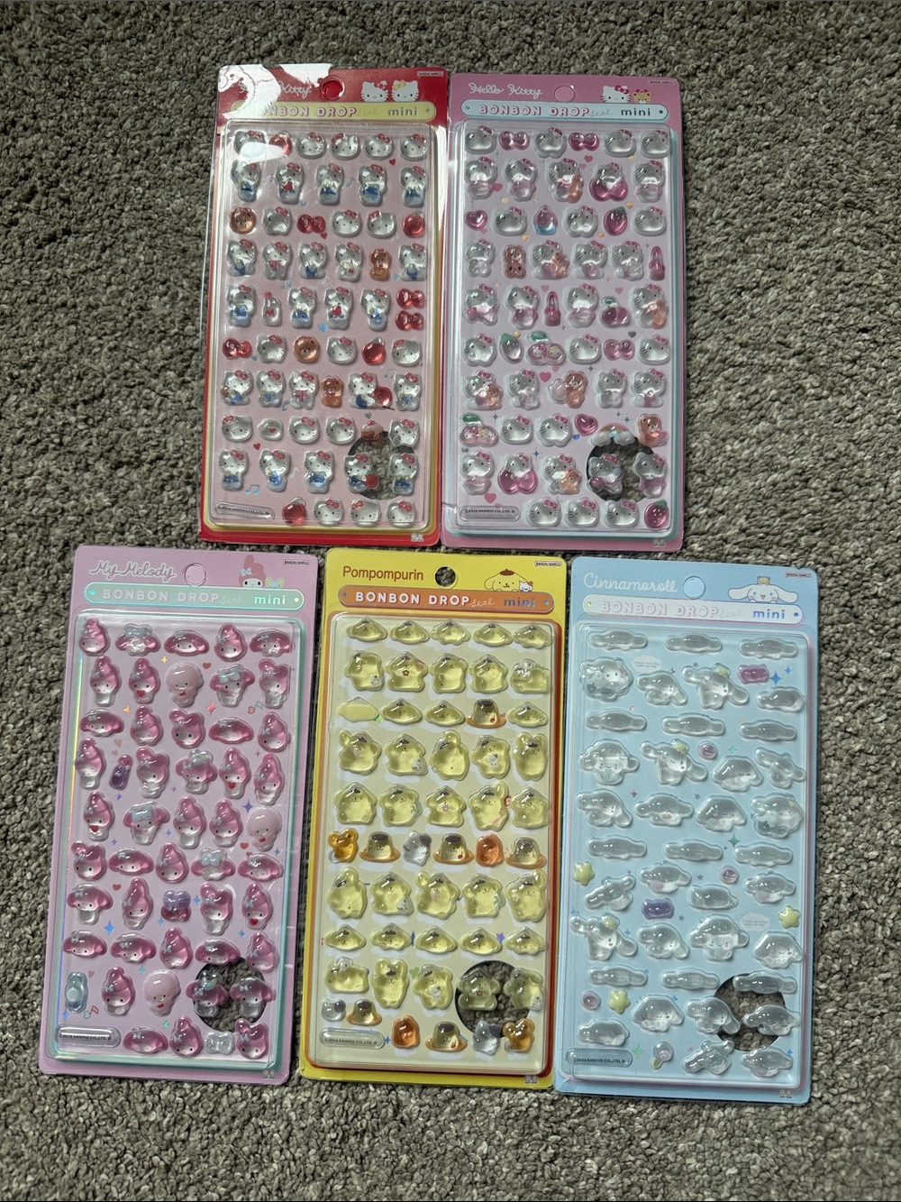 Sanrio stickers * 5, new, hello kitty, my melody, cinnamonroll and pompompurin